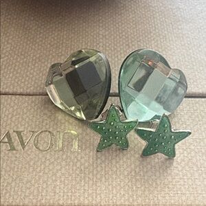 Avon Mosaic Translucent Heart-shaped & Green Star Stud Earring Set / 2 pairs 243